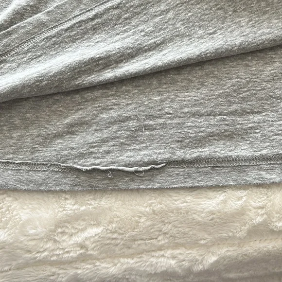 Ecko Ultd Instigate 93 Tee- Size XLarge. Preowned- Gray, Black, & Burgundy - Picture 6 of 6